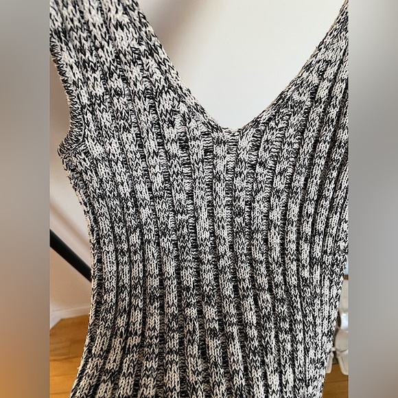 Cami - Dynamite - Picture 3 of 10